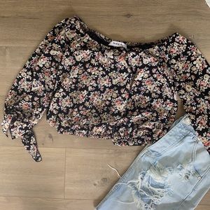 Off the Shoulder Floral Crop top